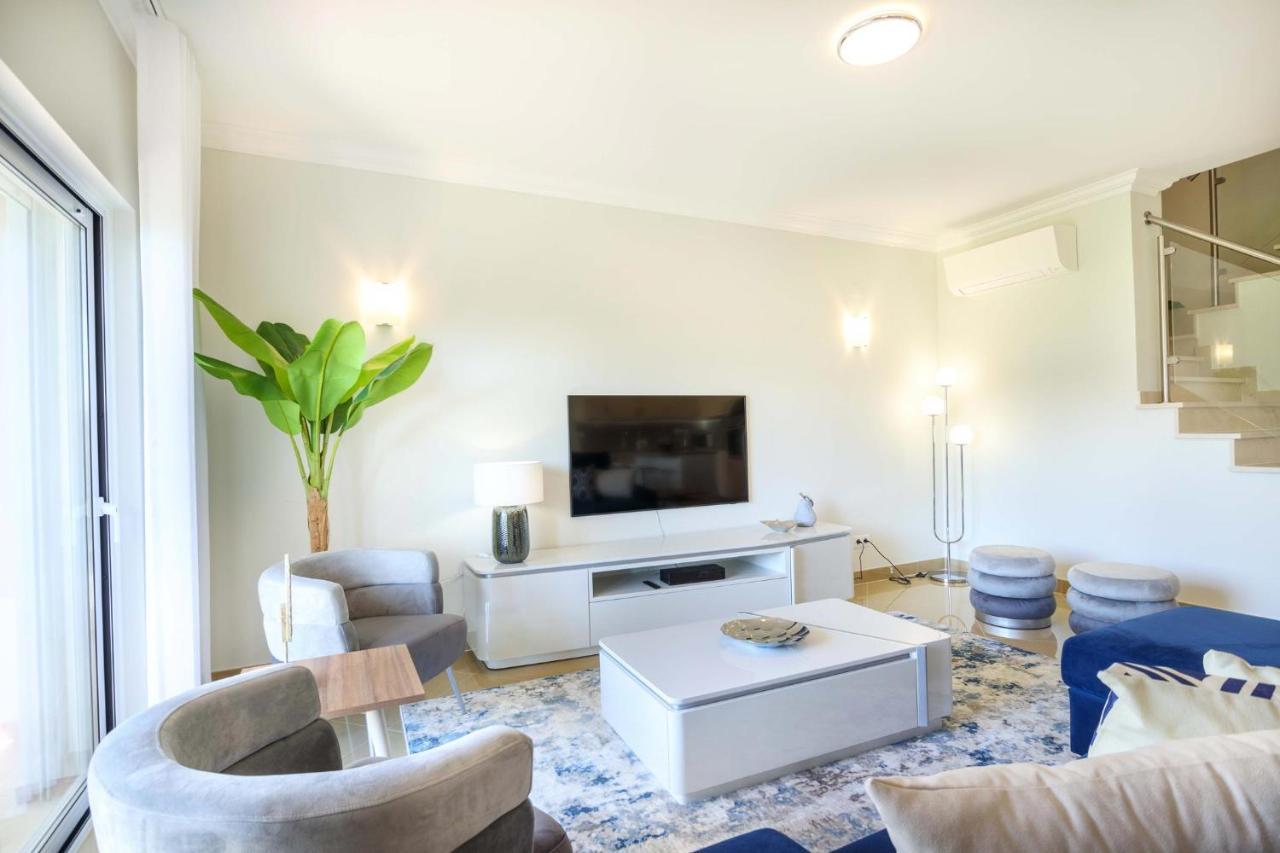 Casa Da Boa Vida At Boa Vista Golf Bayview * Lagos
